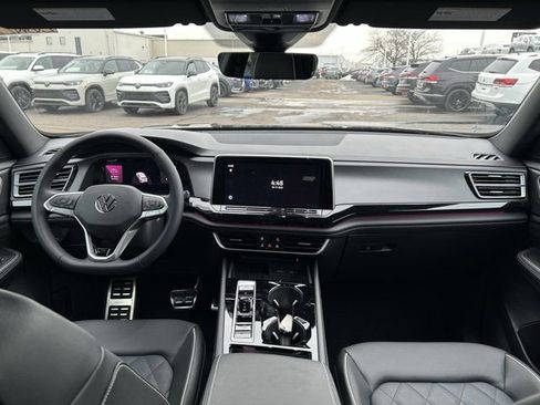 New 2026 Volkswagen Atlas Cross Sport SEL Premium R-Line AWD/4WD image 9