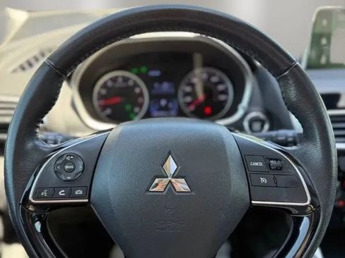 Used 2020 Mitsubishi Eclipse Cross SE AWD/4WD image 18