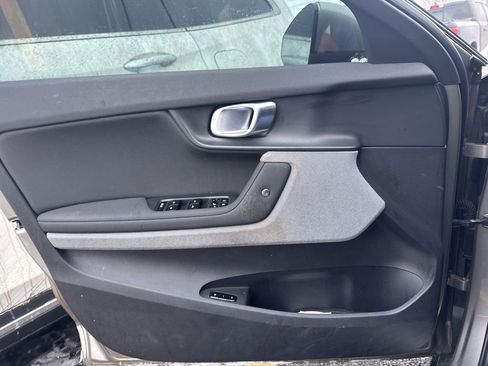 Used 2022 Polestar Polestar 2 image 9