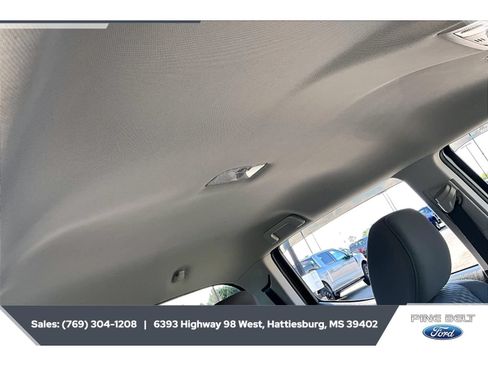 Used 2023 Toyota Tacoma SR5 RWD image 18