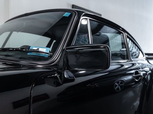 Used 1988 Porsche 911 Carrera image 11