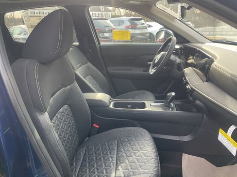 New 2026 Nissan Kicks SV w/ SV Premium Package image 16