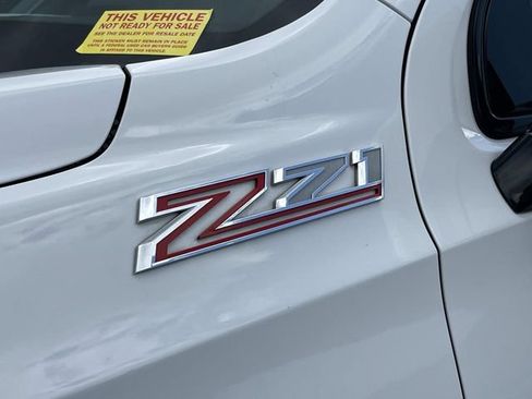 Used 2021 Chevrolet Suburban Z71 w/ Rear Media and Nav Package AWD/4WD image 9
