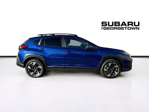 Certified 2025 Subaru Crosstrek 2.5i Limited w/ Crosstrek Mirror Package image 10