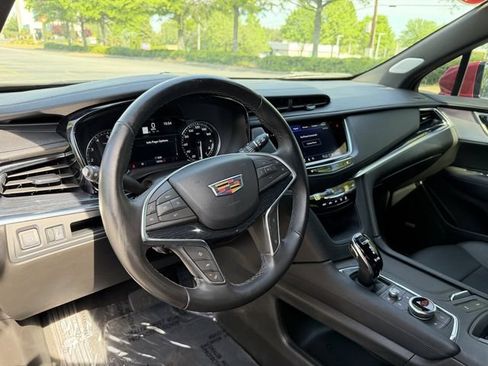 Used 2024 Cadillac XT5 Premium Luxury FWD image 18