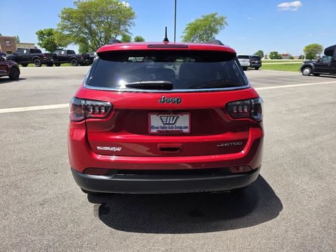 Used 2021 Jeep Compass Limited FWD image 10