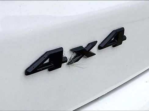 Used 2021 Jeep Compass Latitude w/ Sun and Sound Group image 9