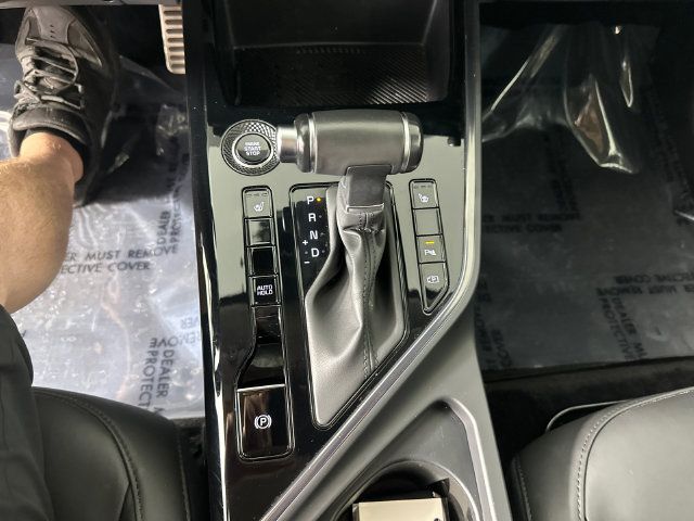 Used 2023 Kia Niro EX Touring FWD image 16