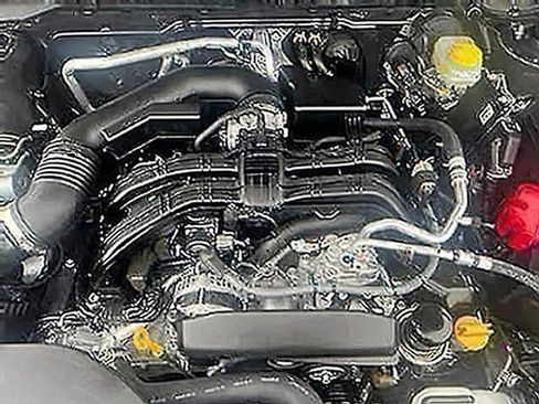 Certified 2025 Subaru Outback Premium AWD/4WD image 8
