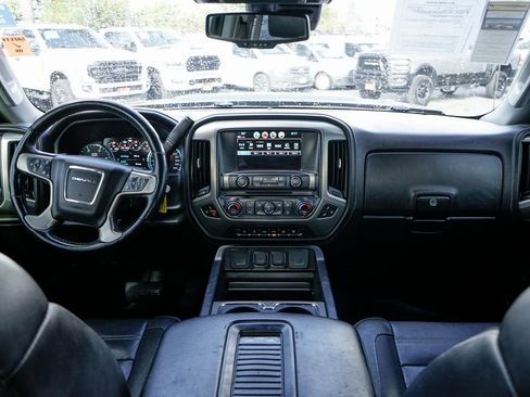 Used 2019 GMC Sierra 3500 Denali w/ Duramax Plus Package AWD/4WD image 27