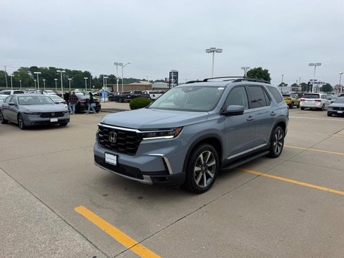 Used 2024 Honda Pilot Elite image 7