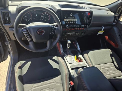 New 2026 Nissan Frontier PRO-4X w/ Tow Package AWD/4WD image 9