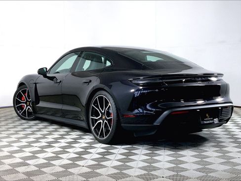 Used 2025 Porsche Taycan 4S AWD/4WD image 2