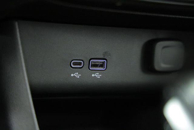 Used 2024 Buick Encore GX Preferred FWD image 20