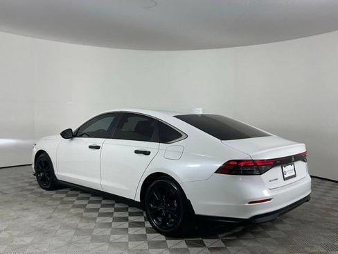 Used 2025 Honda Accord LX image 7