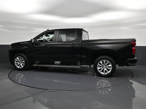 Used 2022 Chevrolet Silverado 1500 Custom w/ Safety Confidence Package RWD image 8