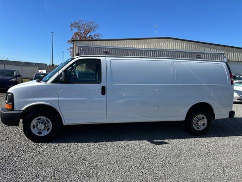 Used 2016 Chevrolet Express 2500 Extended image 11