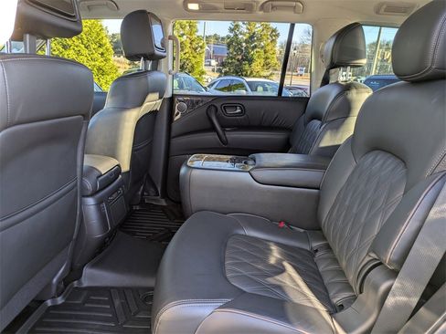 Used 2022 Nissan Armada Platinum w/ Captain's Chairs Package image 12