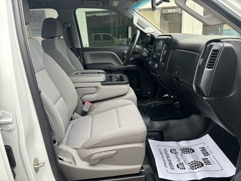 Used 2019 Chevrolet Silverado 2500 W/T AWD/4WD image 14