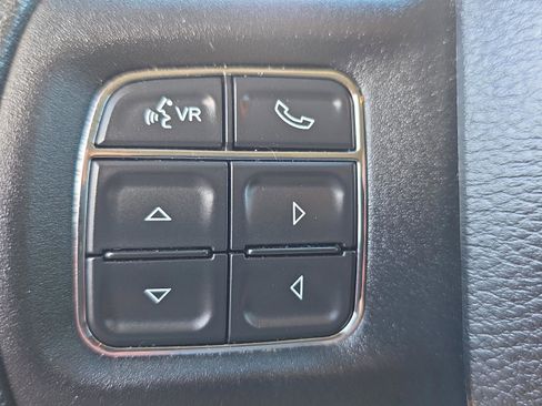 Used 2015 RAM 2500 SLT image 27