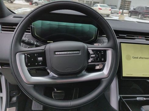 New 2026 Land Rover Range Rover Long Wheelbase SE image 25