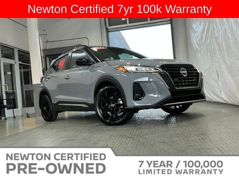 Used 2024 Nissan Kicks SR w/ SR Premium Package FWD image 7