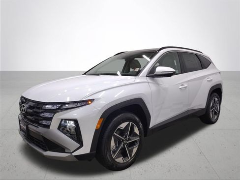 Used 2025 Hyundai Tucson SEL AWD/4WD image 2