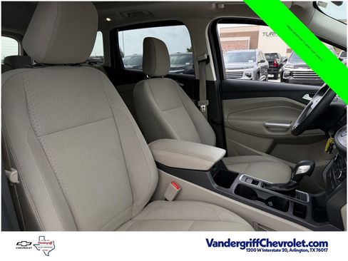 Used 2018 Ford Escape SE FWD image 22