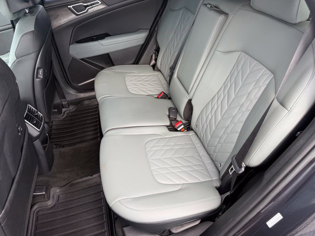 Used 2023 Kia Sportage X-Line w/ X-Line Premium Package AWD/4WD image 28