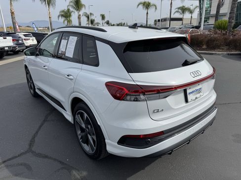 Used 2024 Audi Q4 e-tron Premium w/ Convenience Package AWD/4WD image 8