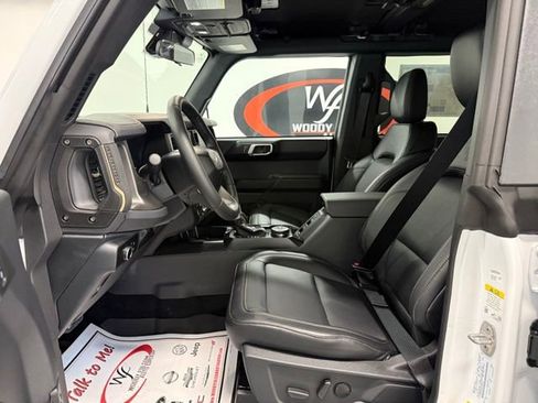 New 2025 Ford Bronco Badlands w/ Sasquatch Package image 10