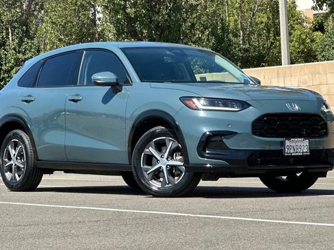 Used 2025 Honda HR-V EX-L image 2