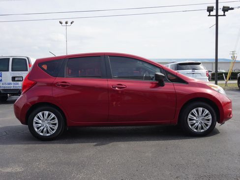 Used 2015 Nissan Versa Note SV image 4