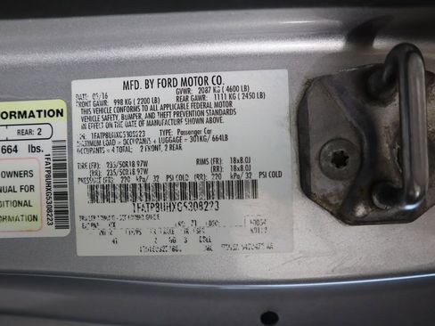 Used 2016 Ford Mustang Premium image 41