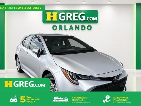 Used 2022 Toyota Corolla SE w/ SE Preferred Package FWD image 1
