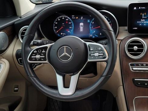 Used 2020 Mercedes-Benz GLC 300 GLC 300 image 30