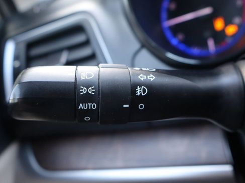 Used 2016 Subaru Outback 3.6R Limited AWD/4WD image 32