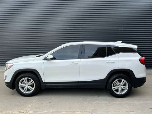 Used 2020 GMC Terrain SLE AWD/4WD image 9