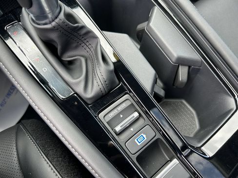 Certified 2024 Honda Accord Touring image 25