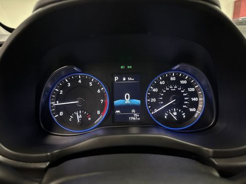 Used 2022 Hyundai Kona SEL w/ Cargo Package image 18