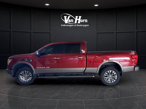 Used 2016 Nissan Titan Platinum Reserve AWD/4WD image 4