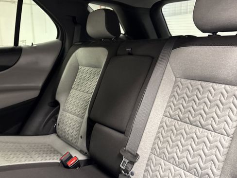 Used 2024 Chevrolet Equinox LS w/ LS Convenience Package image 15