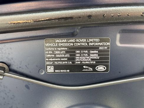 Used 2023 Land Rover Range Rover Sport SE image 44