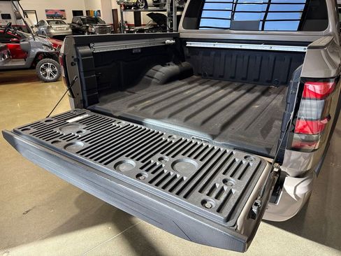 Used 2023 Nissan Frontier PRO-4X w/ Pro-4X Premium Package image 77