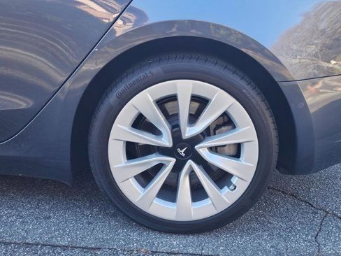 Used 2022 Tesla Model 3 Long Range image 18