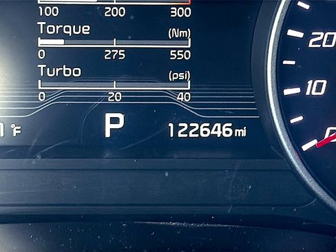Used 2020 Kia Stinger GT2 RWD image 9