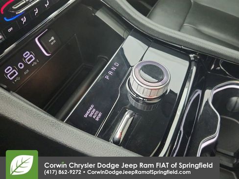 Used 2023 Jeep Grand Cherokee L Limited image 27