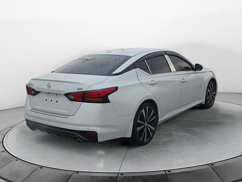 Used 2022 Nissan Altima 2.5 SR image 5