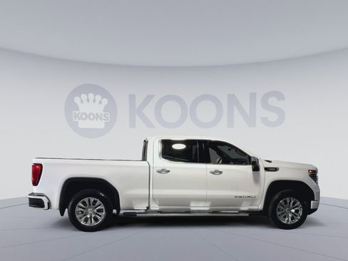Used 2025 GMC Sierra 1500 Denali w/ Technology Package AWD/4WD image 12