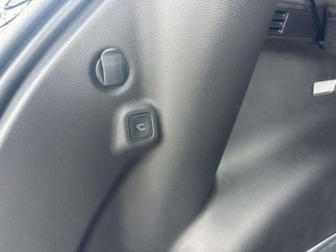 New 2026 Jeep Compass Latitude image 5